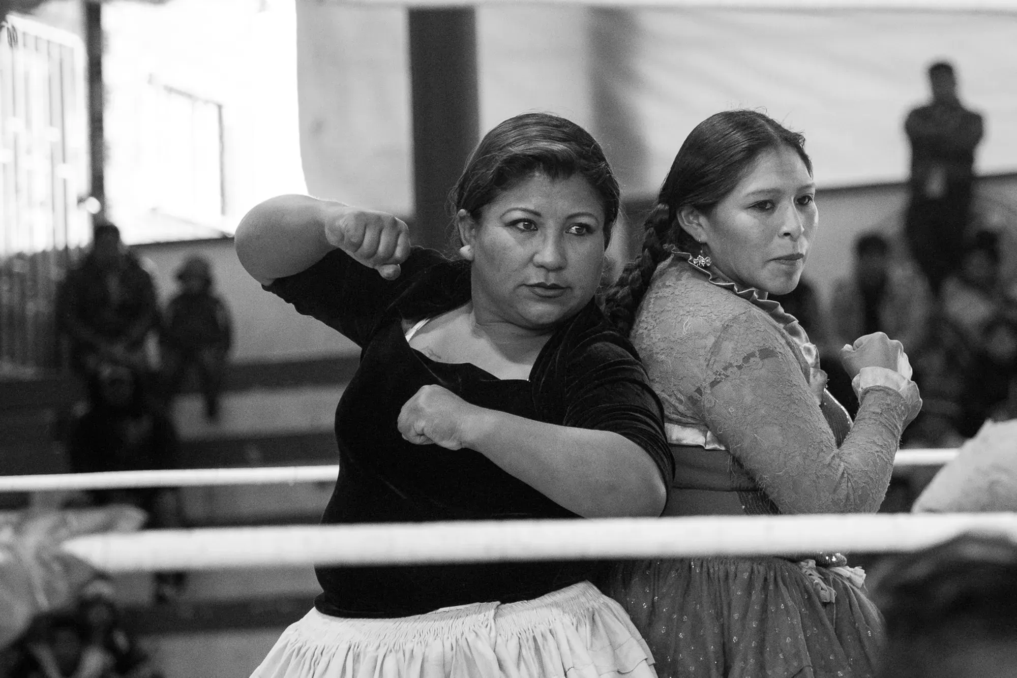 Cholitas Voladoras - Image 5