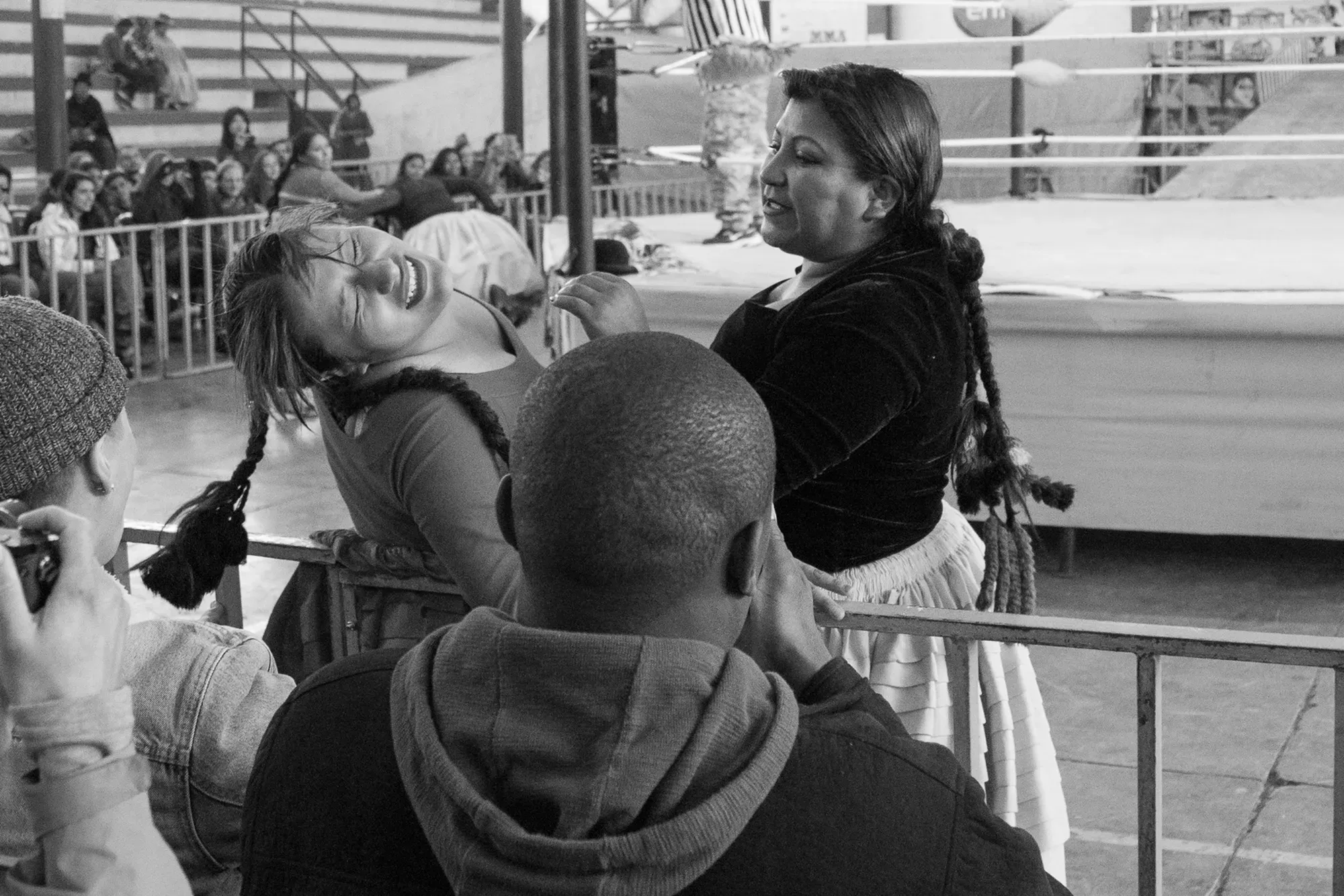 Cholitas Voladoras - Image 7